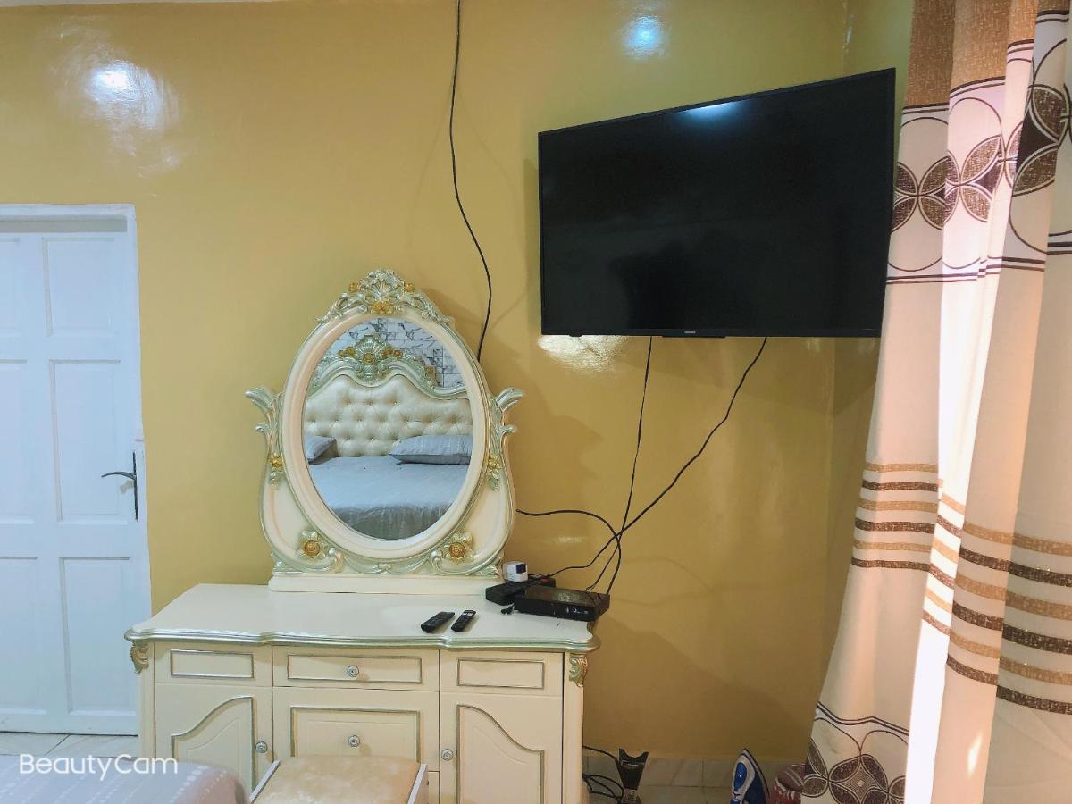 Awamuulamin Manneh Guest House Abuko Dış mekan fotoğraf