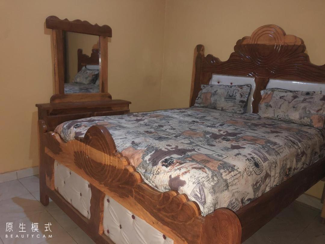 Awamuulamin Manneh Guest House Abuko Dış mekan fotoğraf