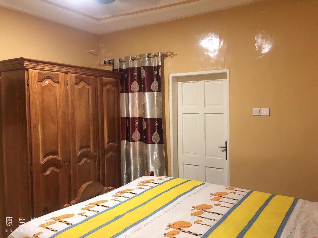 Awamuulamin Manneh Guest House Abuko Dış mekan fotoğraf